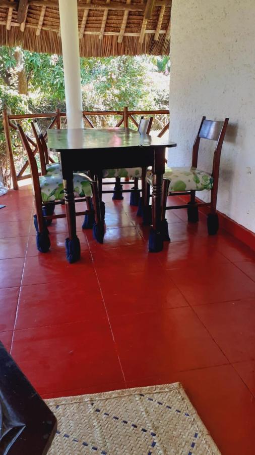 Les Datchi Cottages เดียนีบีช ภายนอก รูปภาพ